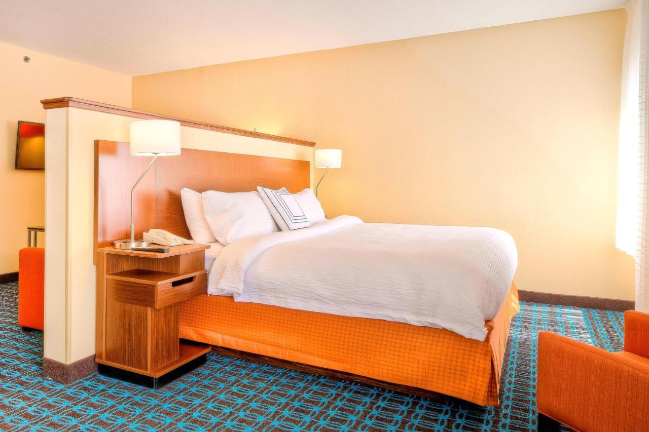 Fairfield Inn And Suites By Marriott Durham Southpoint Buitenkant foto
